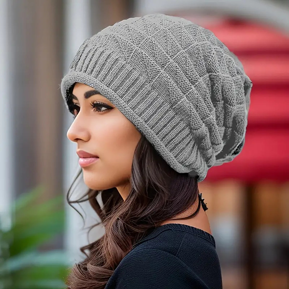 Womens casual knitted Beanie for Autumn Winter