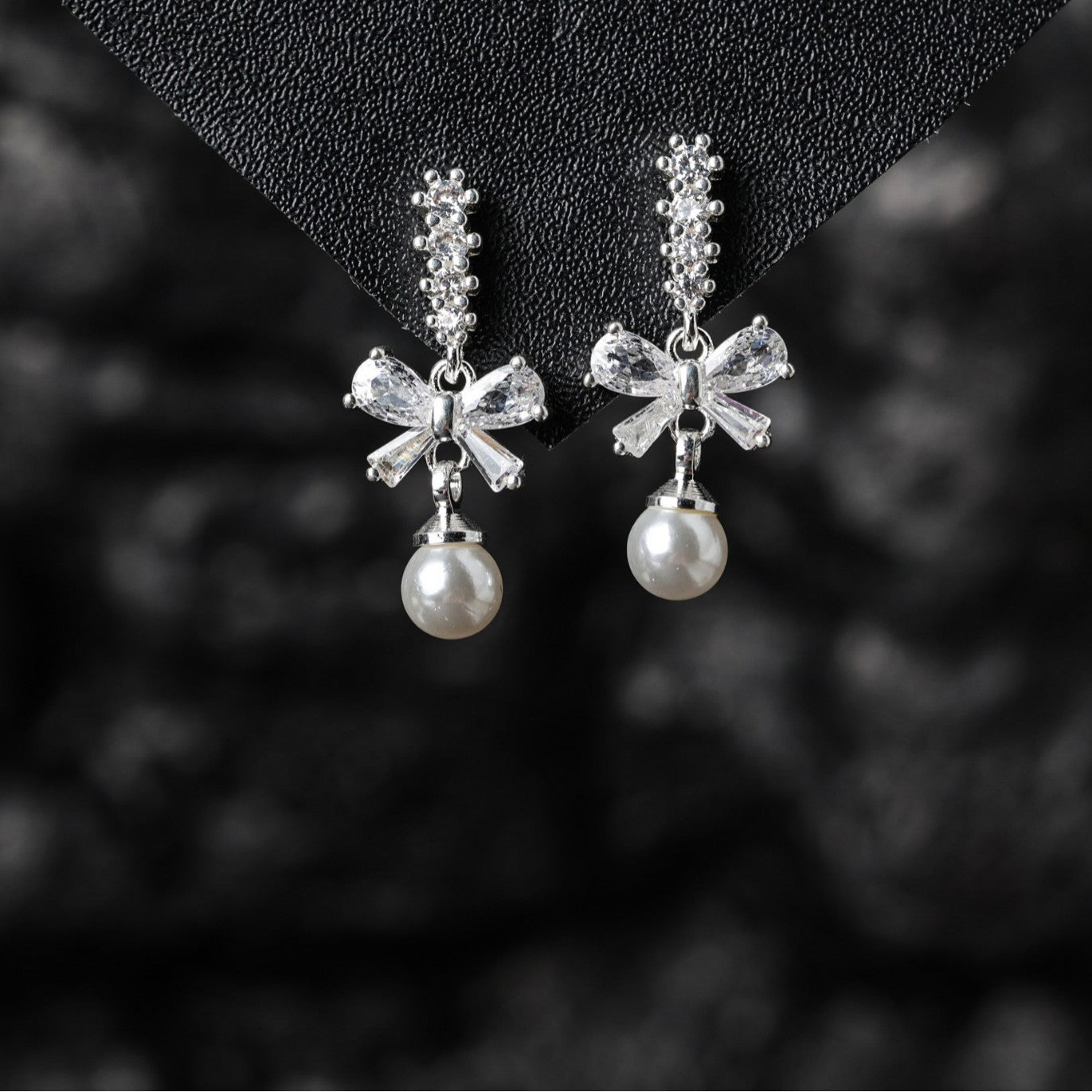 Silver-Plated Earrings with Pearl