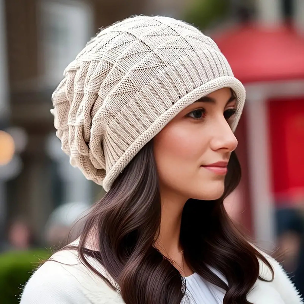 Womens casual knitted Beanie for Autumn Winter